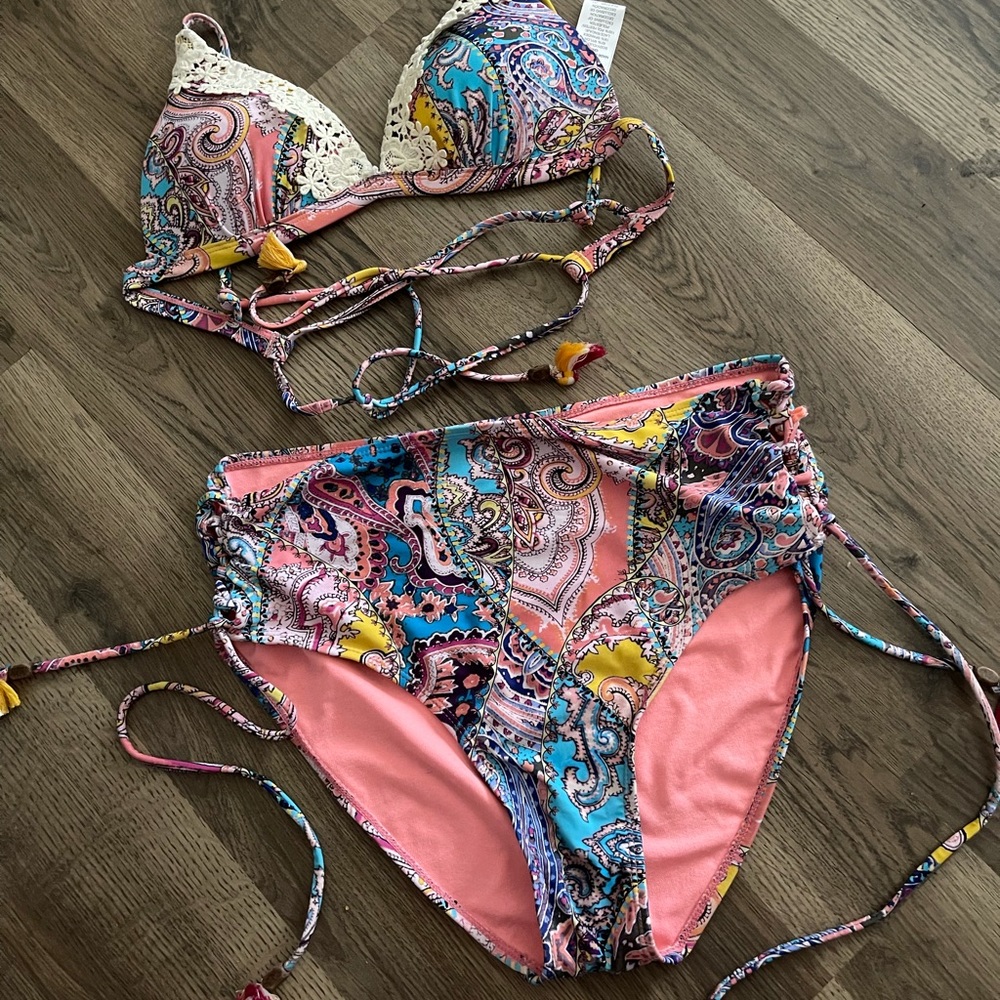 2 piece set - Picture 3 of 8